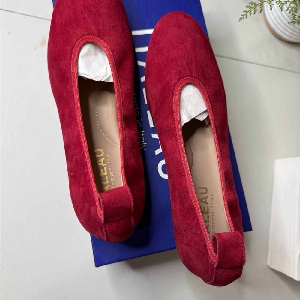 Italeau Women's Vibrant Red Suede Loafers